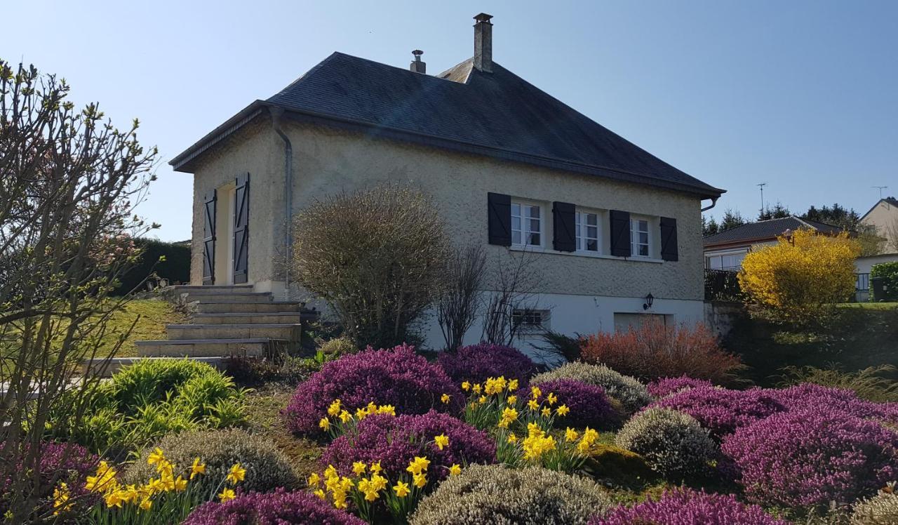 La Maison Du Muguet - Accueil Chevaux - Horse Friendly Liart Exterior photo